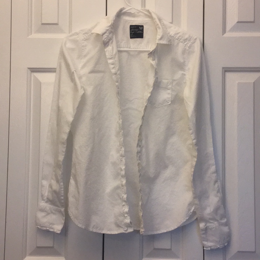 Ae Textured Button Down